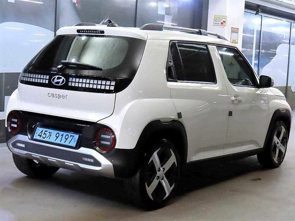 HYUNDAI Casper - Vista 4