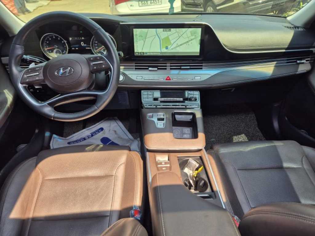 HYUNDAI Grandeur - Vista 8