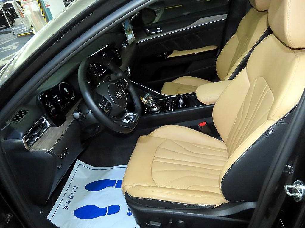 KIA K5 - Vista 6