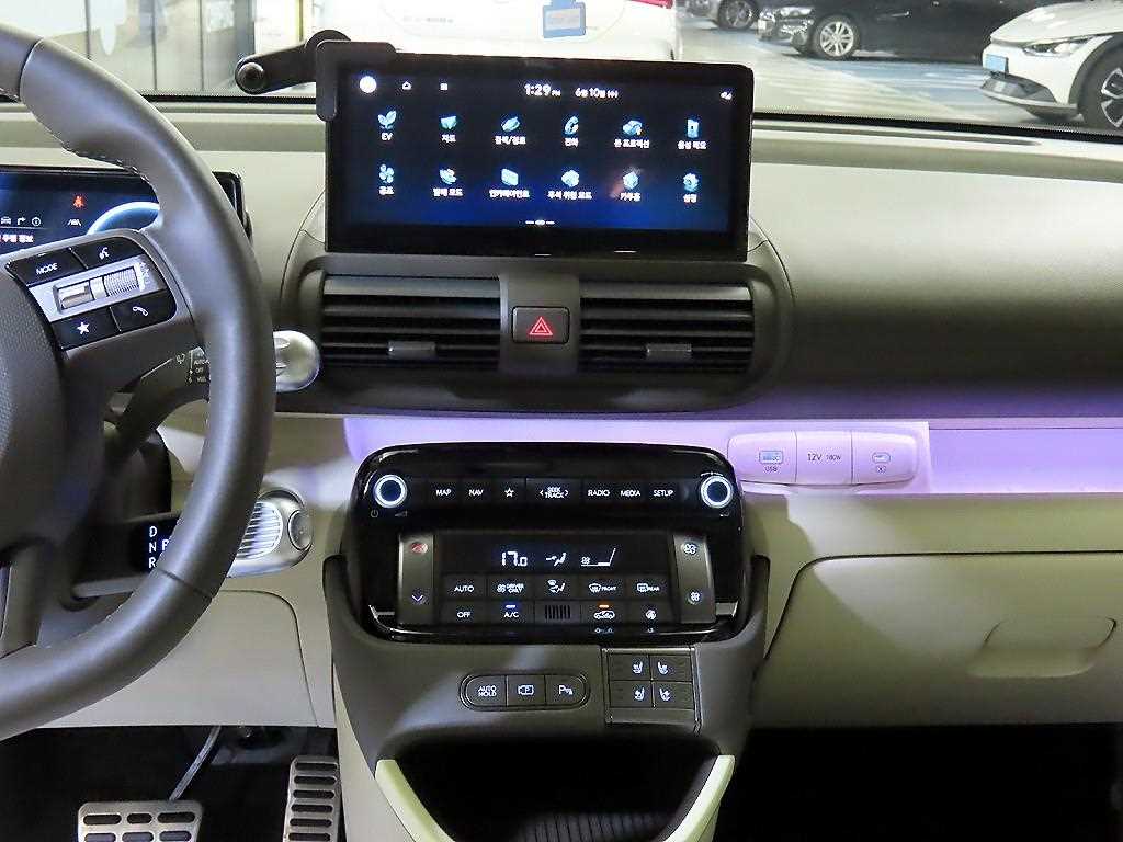 HYUNDAI Casper - Vista 11
