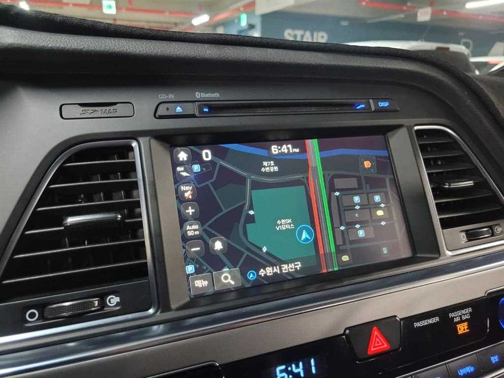 HYUNDAI Sonata - Vista 9