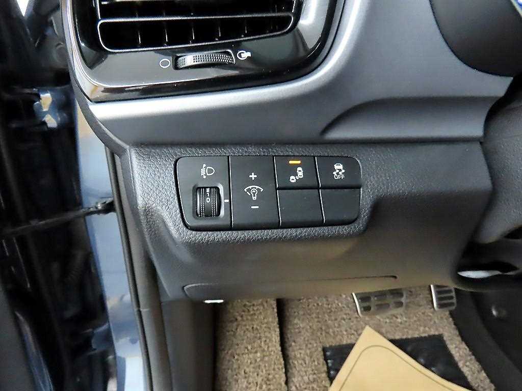 KIA Stonic - Vista 12