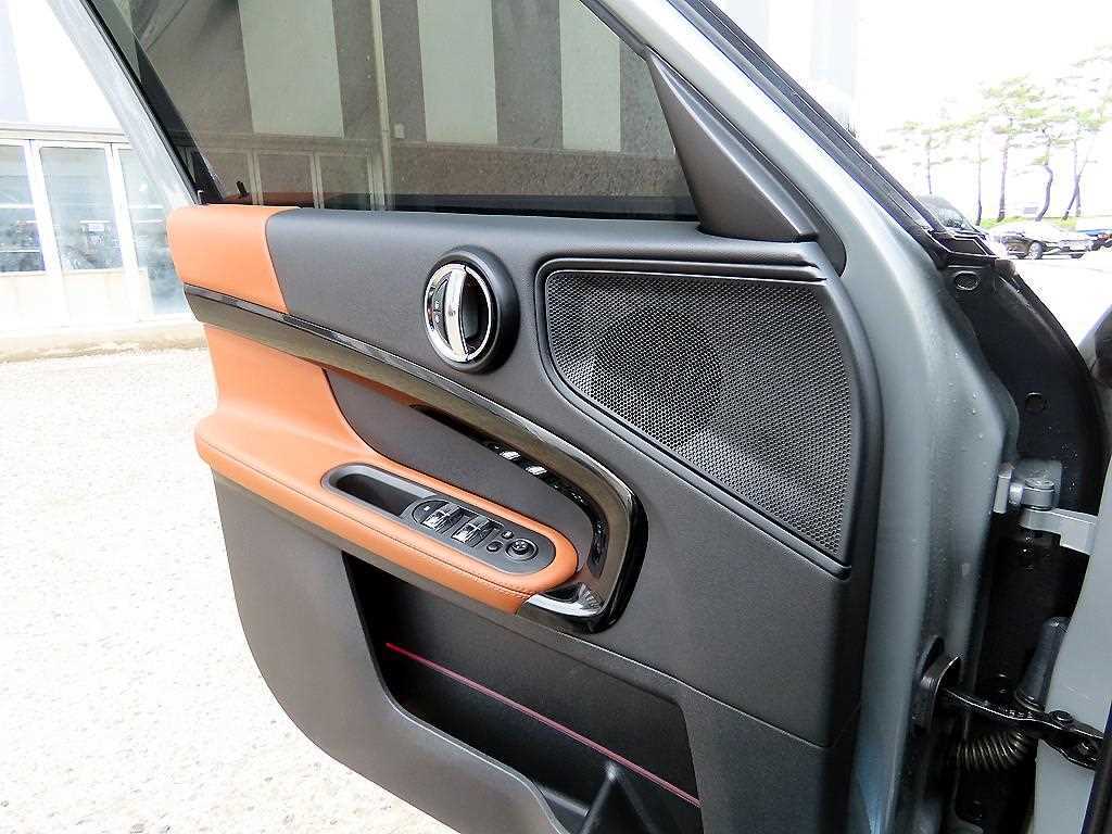 Mini Countryman - Vista 12