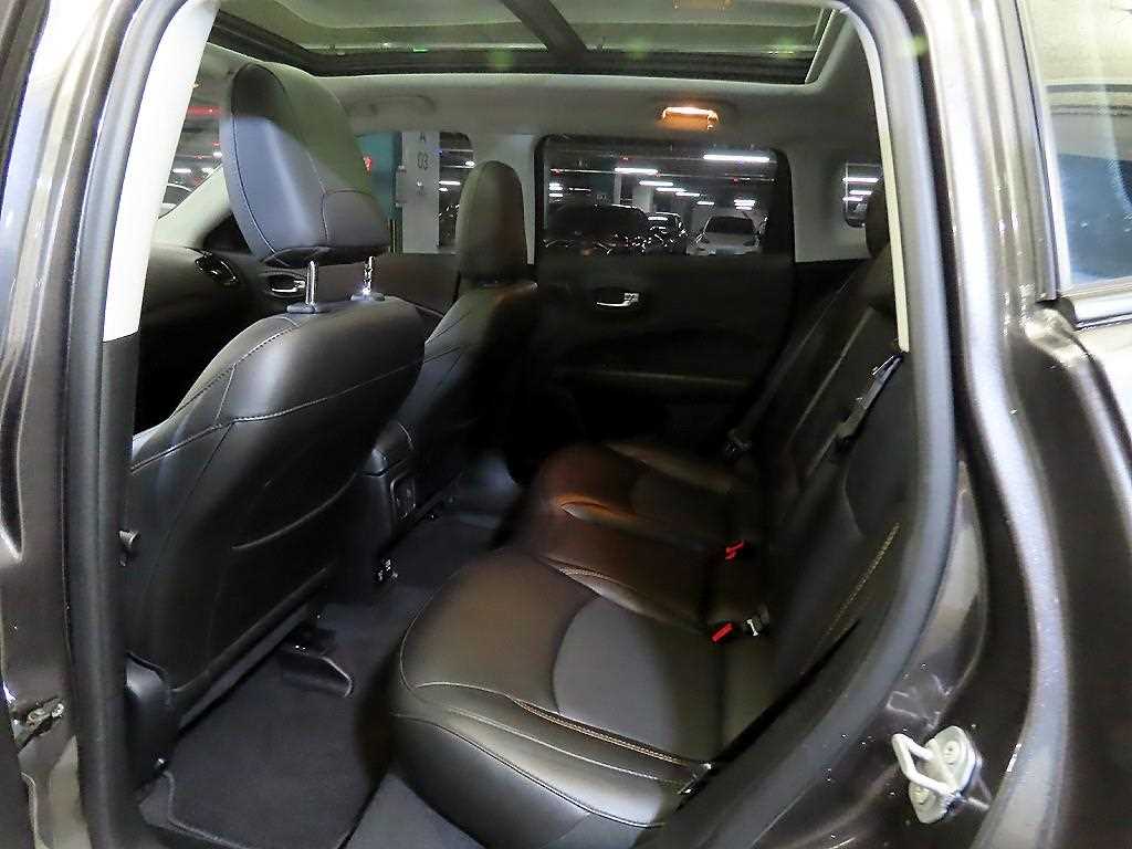 Jeep Compass - Vista 7