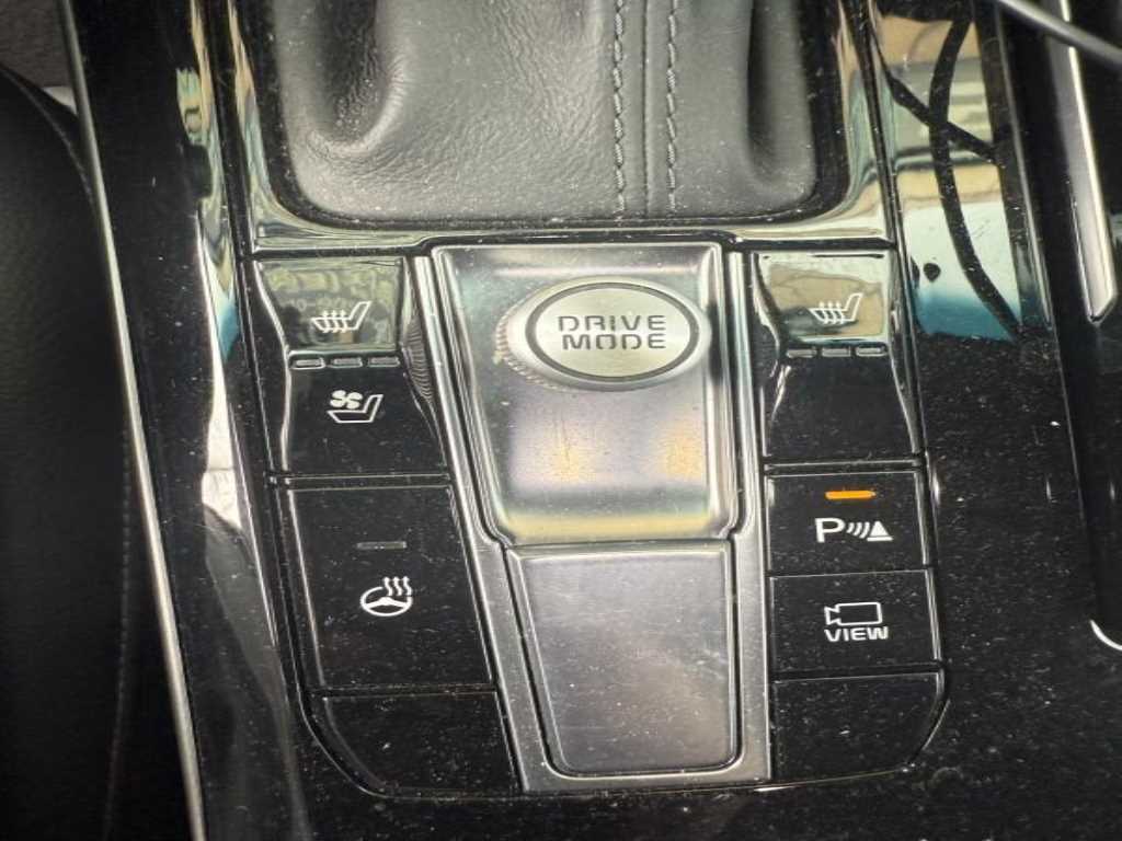KIA K7 - Vista 4