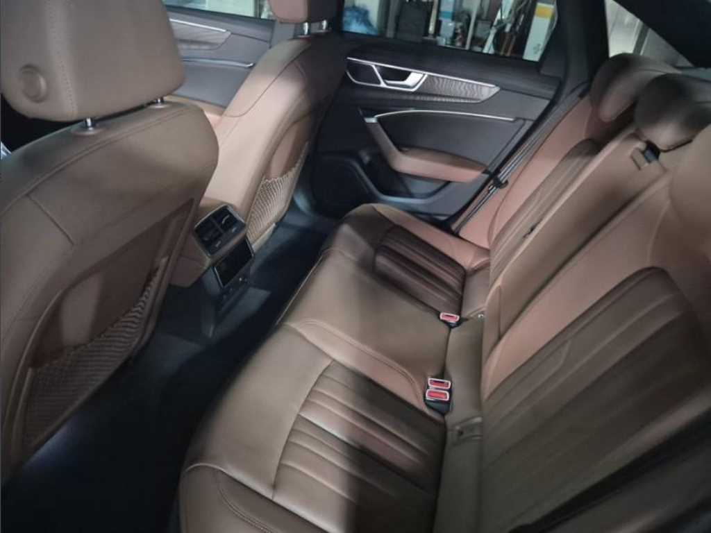 Audi A6 - Vista 6