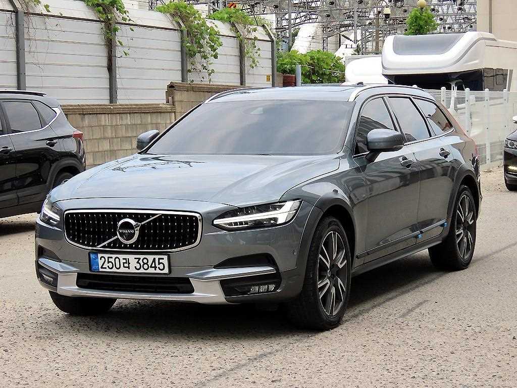 Volvo V90 - Vista 2