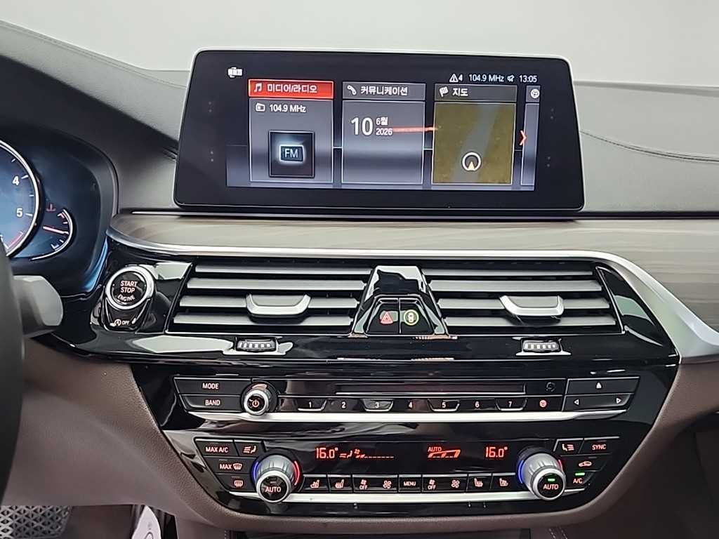 BMW 5 Series - Vista 10