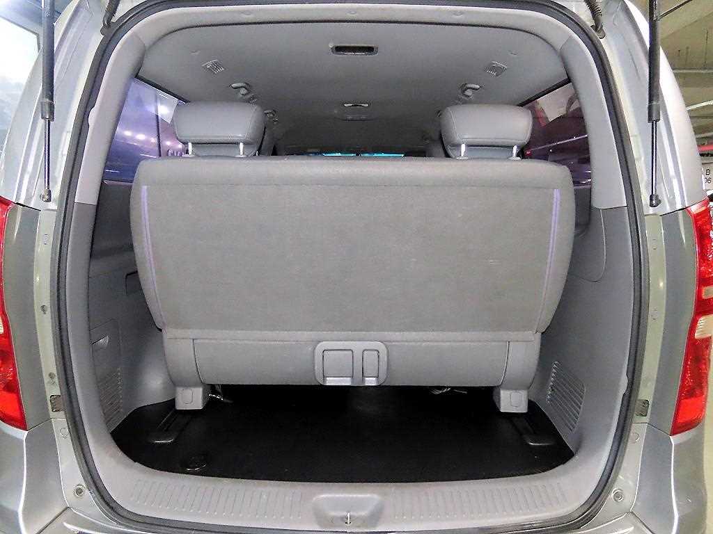 HYUNDAI Starex 2012 Gris - Importación desde Corea - HF Imports Iquique - Foto 16