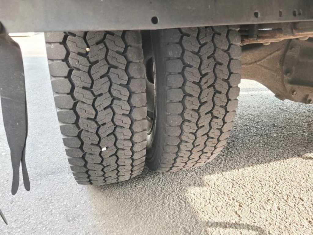 medium and large cargo truck 2017 Blanco - Importación desde Corea - HF Imports Iquique - Foto 18