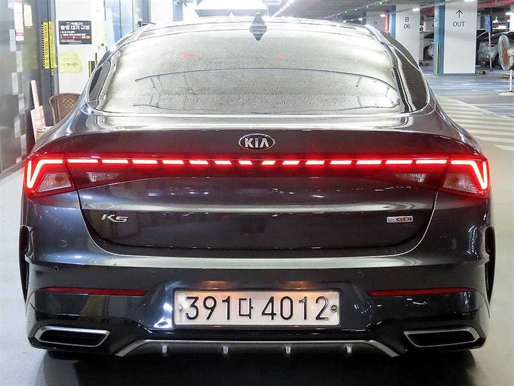 KIA K5 - Vista 5