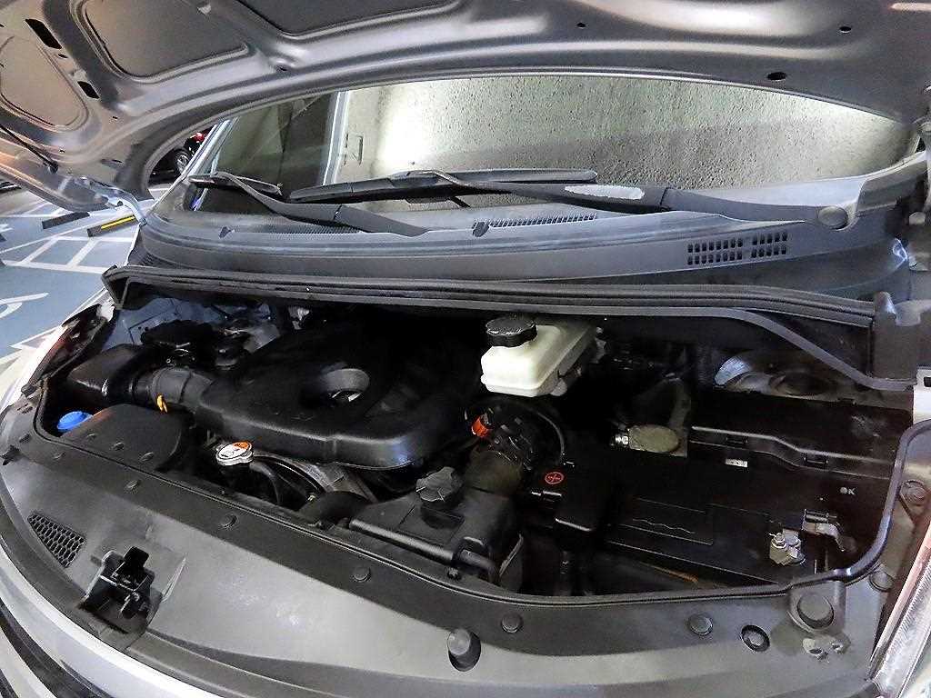 HYUNDAI Starex 2017 Gris - Importación desde Corea - HF Imports Iquique - Foto 17