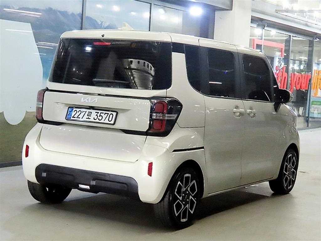 KIA Ray - Vista 4