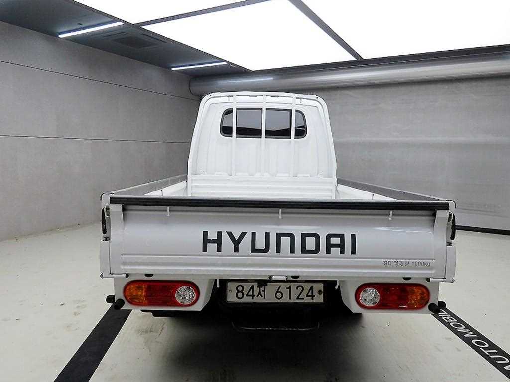 Small Truck Cargo (small) - Vista 3