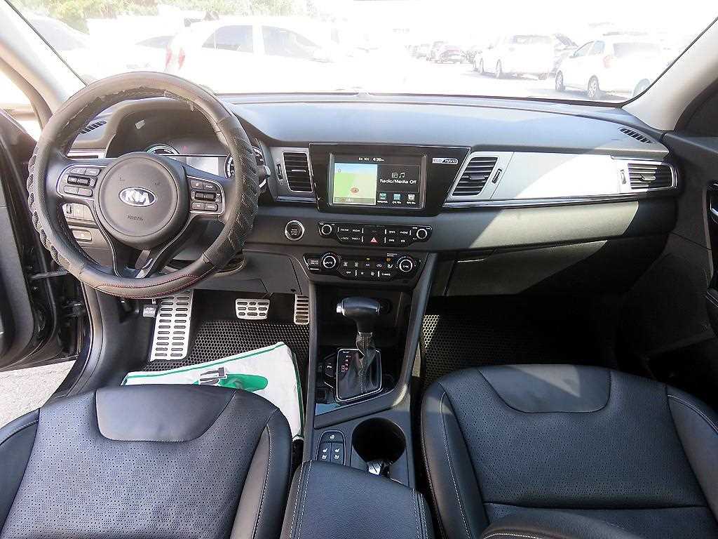 KIA Niro - Vista 8