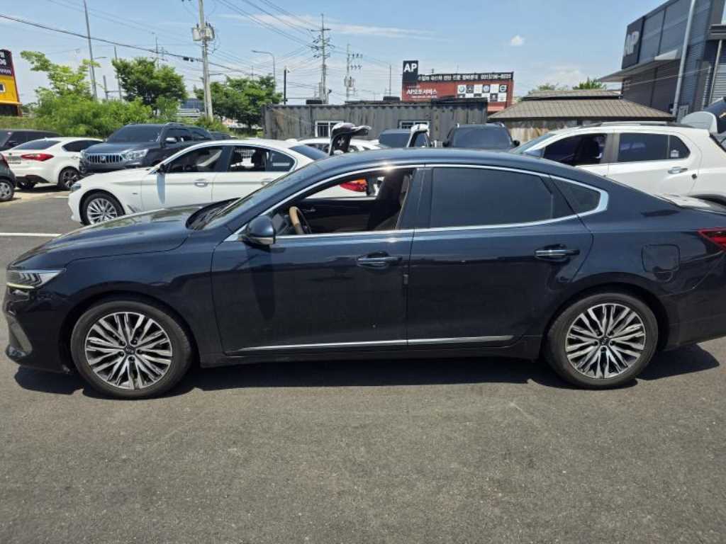 KIA K7 - Vista 4