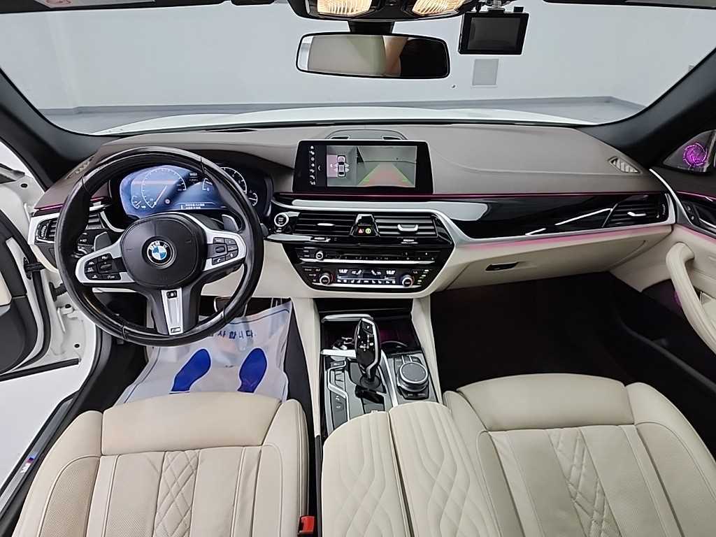 BMW 5 Series - Vista 7