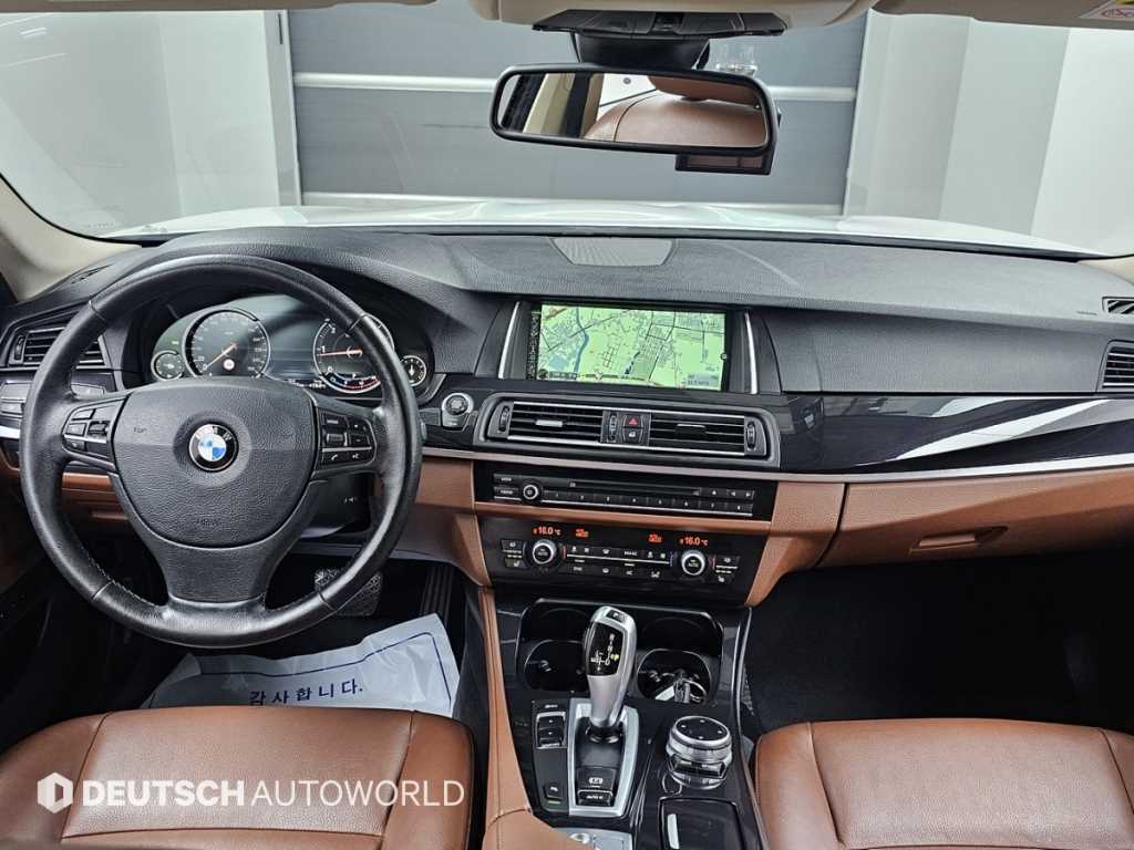 BMW 5 Series - Vista 7