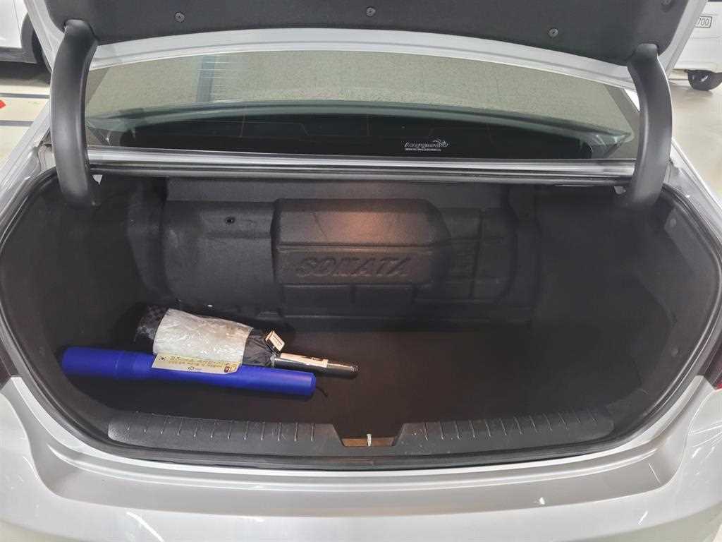 HYUNDAI Sonata 2017 Plateado - Importación desde Corea - HF Imports Iquique - Foto 17
