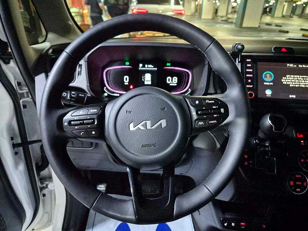 KIA Ray - Vista 9