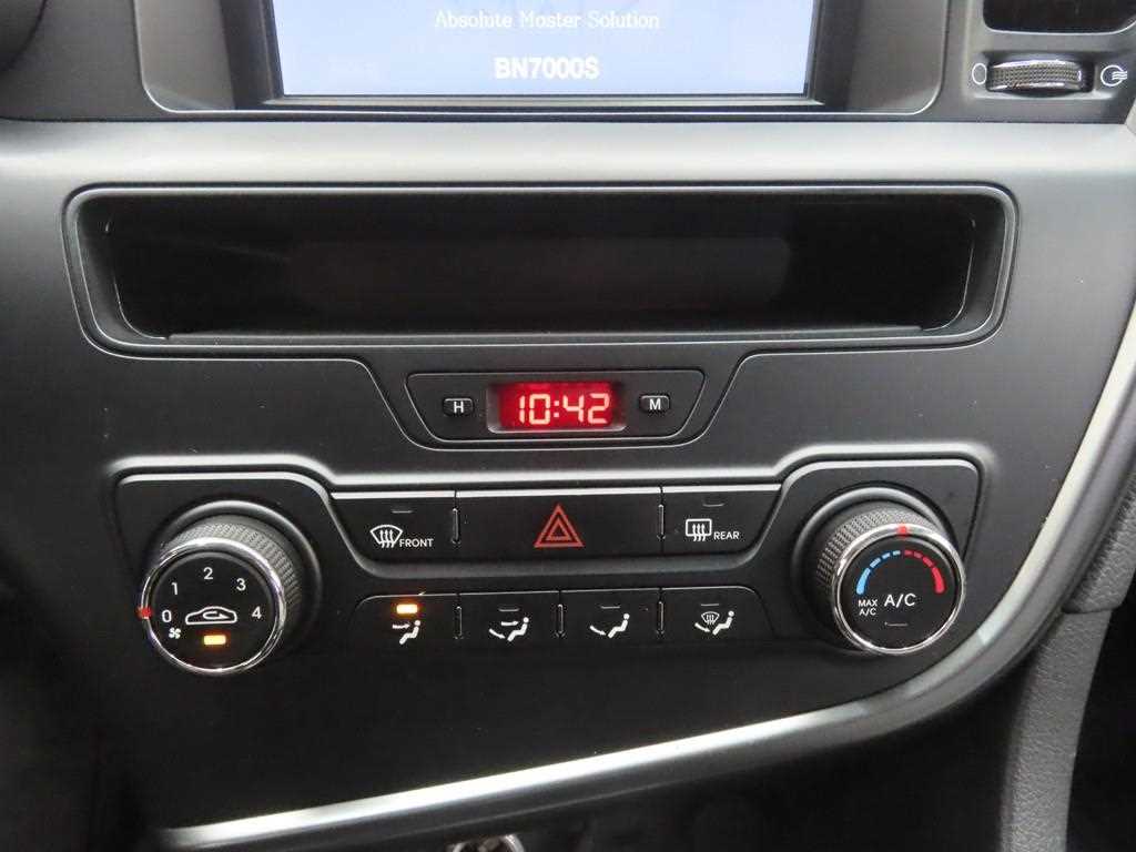 KIA K5 - Vista 12