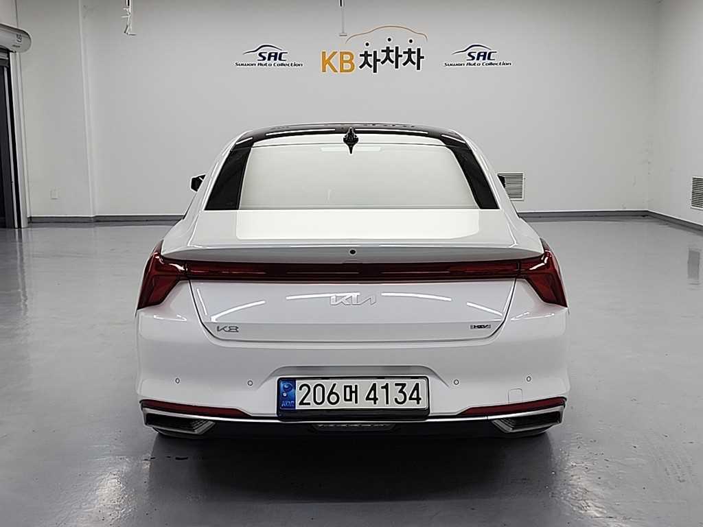 KIA K8 - Vista 3