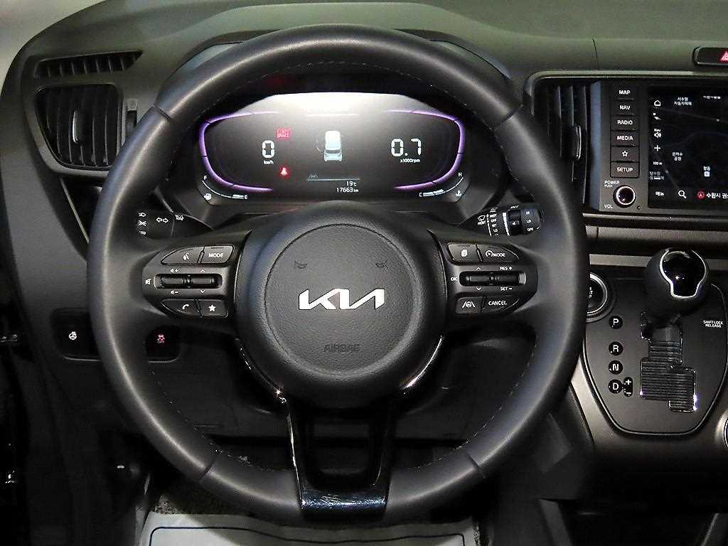 KIA Ray - Vista 8