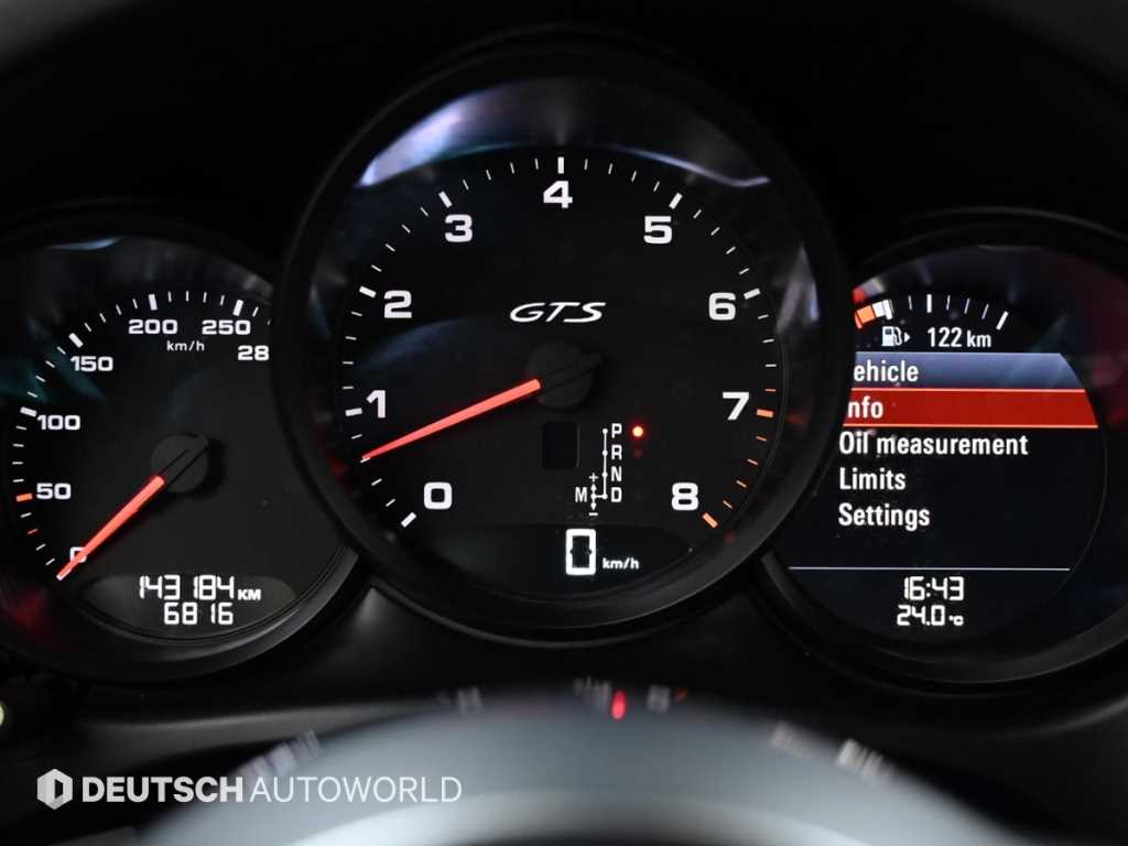 Porsche Macan - Vista 8