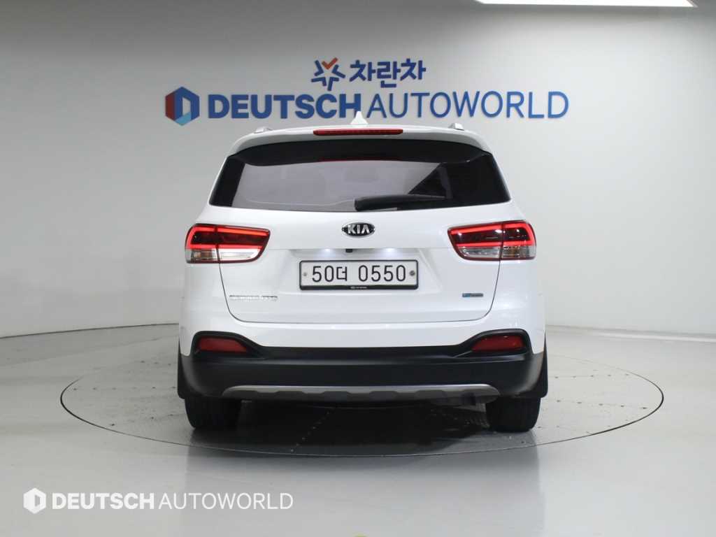 KIA Sorento - Vista 4