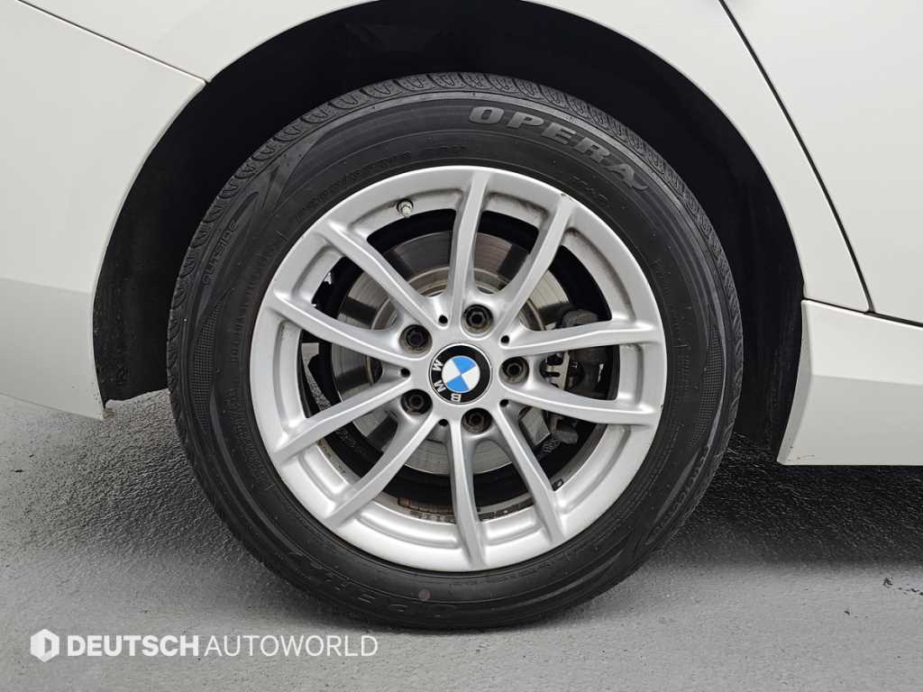 BMW 1 series - Vista 5