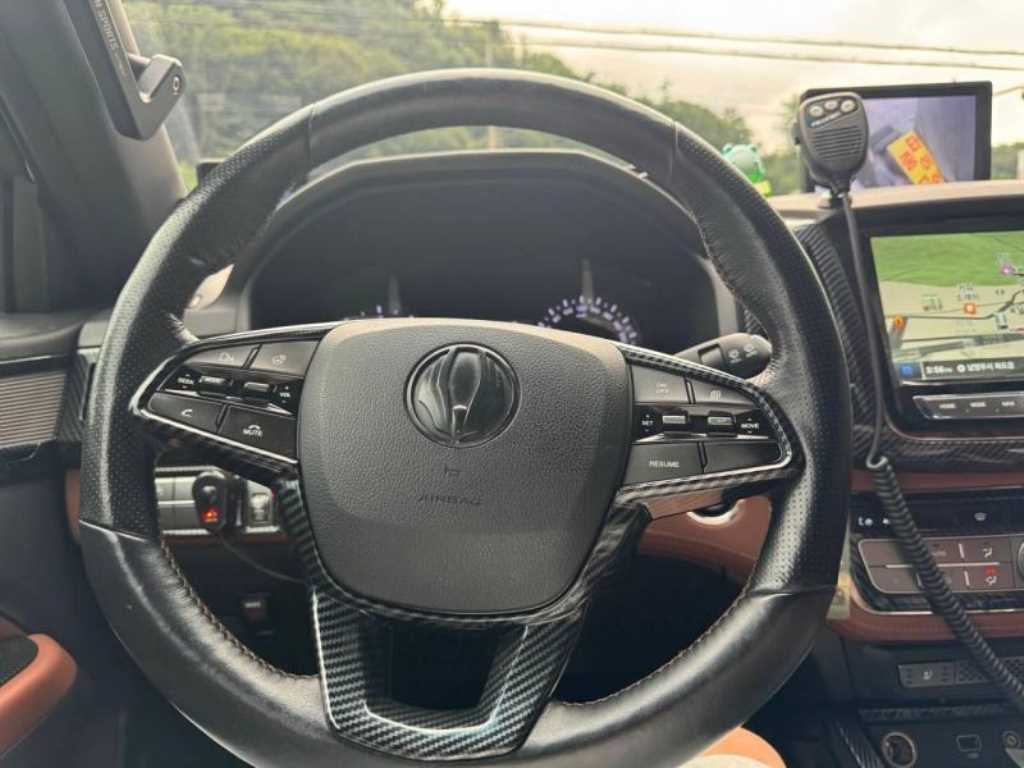 Ssangyong Rexton - Vista 10