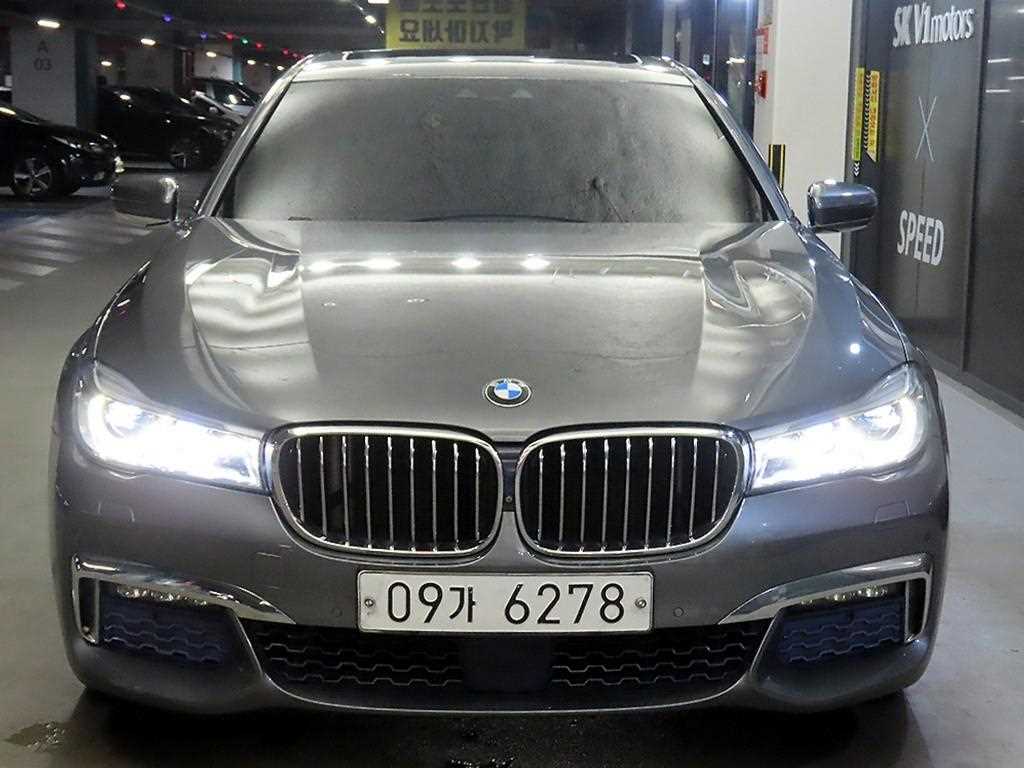 BMW 7 Series - Vista 2