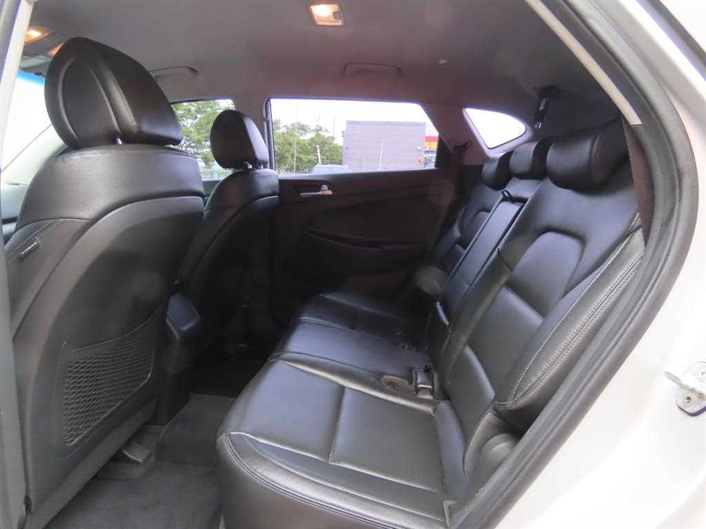 HYUNDAI Tucson - Vista 6