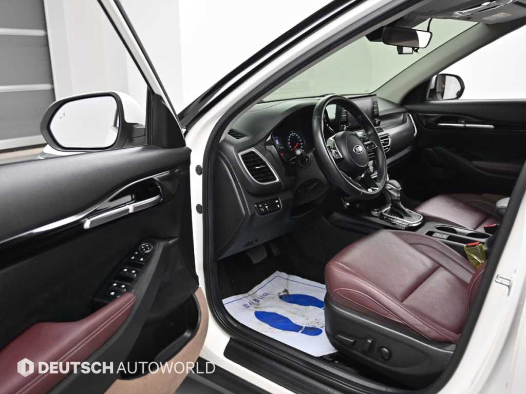 KIA Seltos - Vista 11