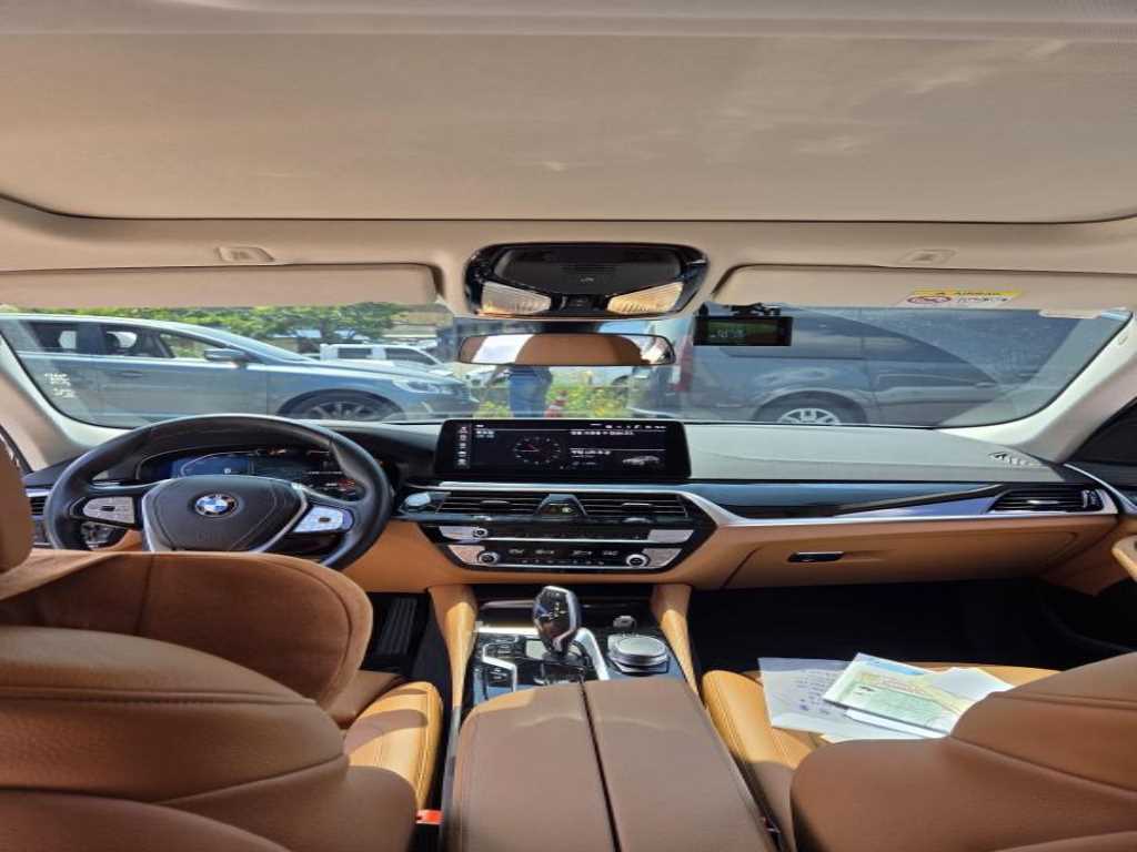 BMW 5 Series - Vista 6