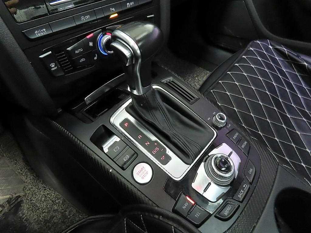 Audi A4 - Vista 10