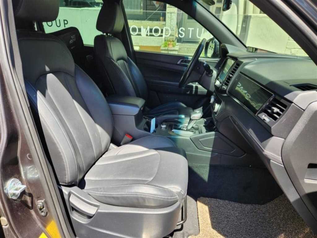 Ssangyong Rexton - Vista 7