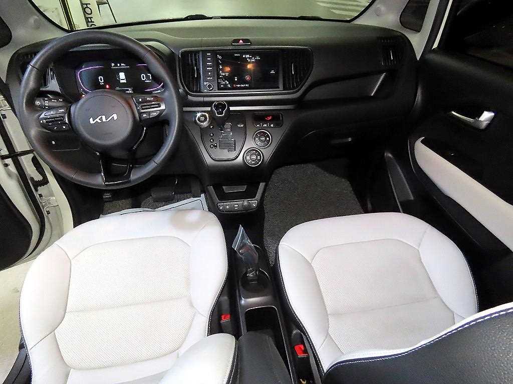 KIA Ray - Vista 10