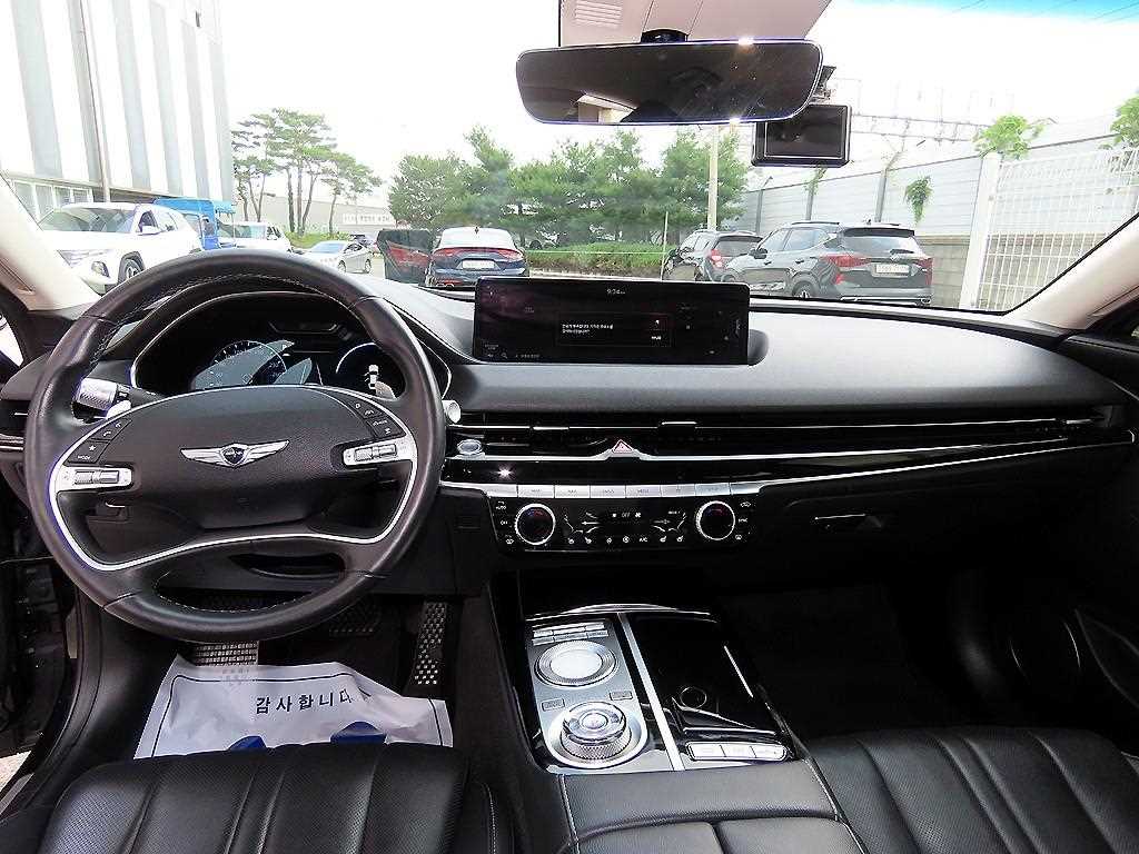 Genesis G80 - Vista 7