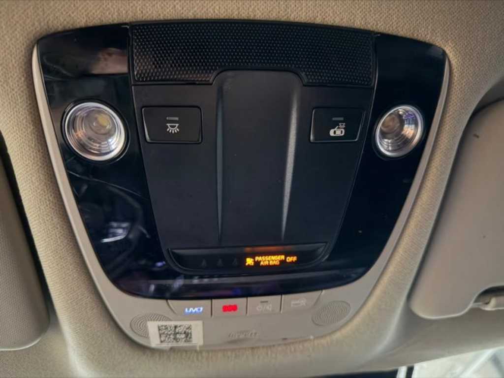 KIA Seltos - Vista 11