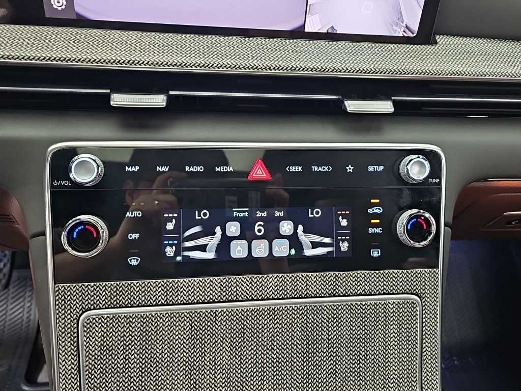 Genesis GV80 - Vista 10