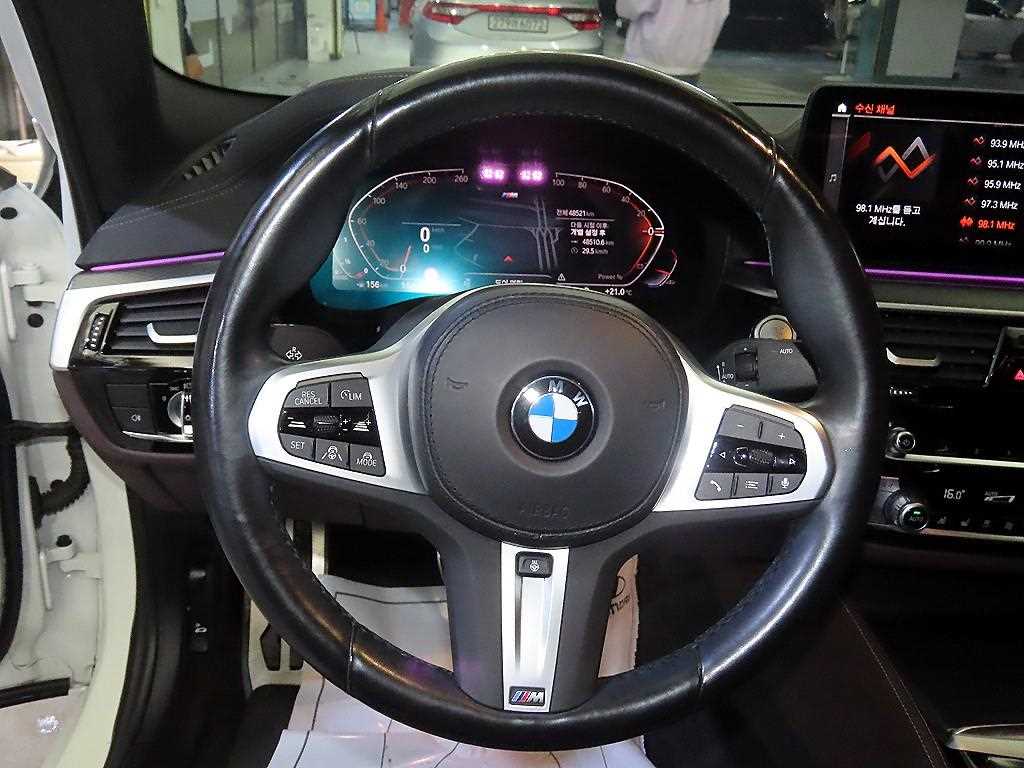 BMW 5 Series - Vista 8