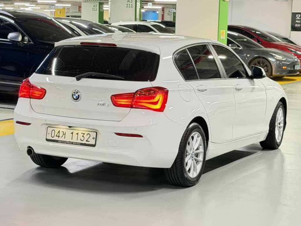 BMW 1 series - Vista 4