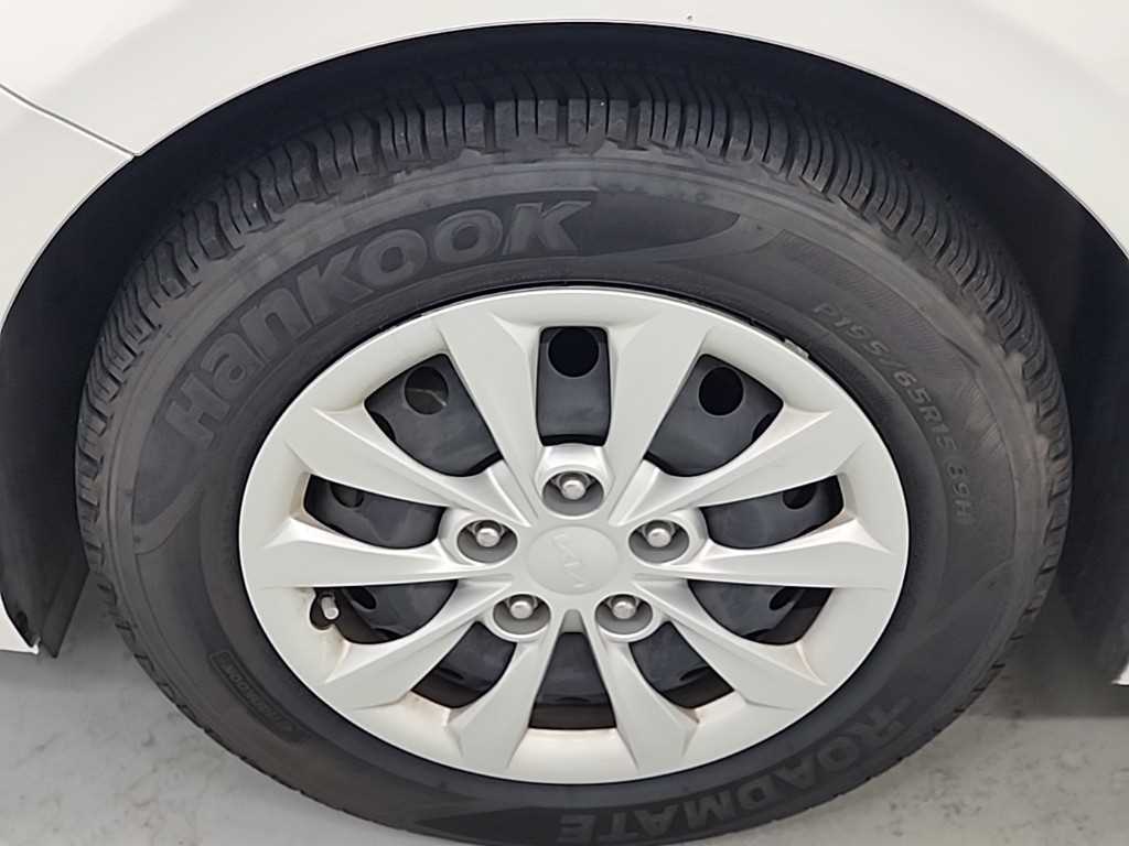 KIA K3 2022 Blanco - Importación desde Corea - HF Imports Iquique - Foto 17