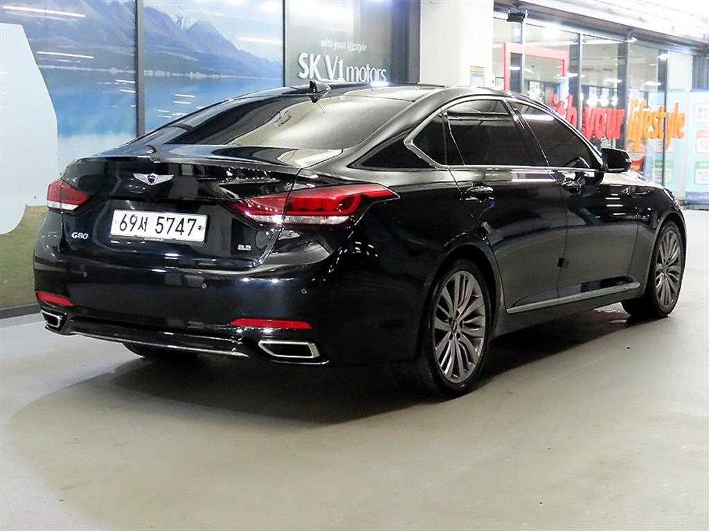 Genesis G80 - Vista 4