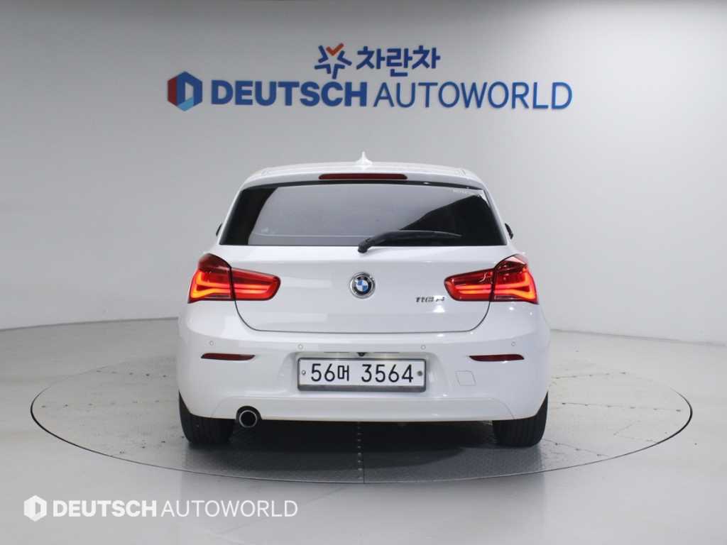 BMW 1 series - Vista 4