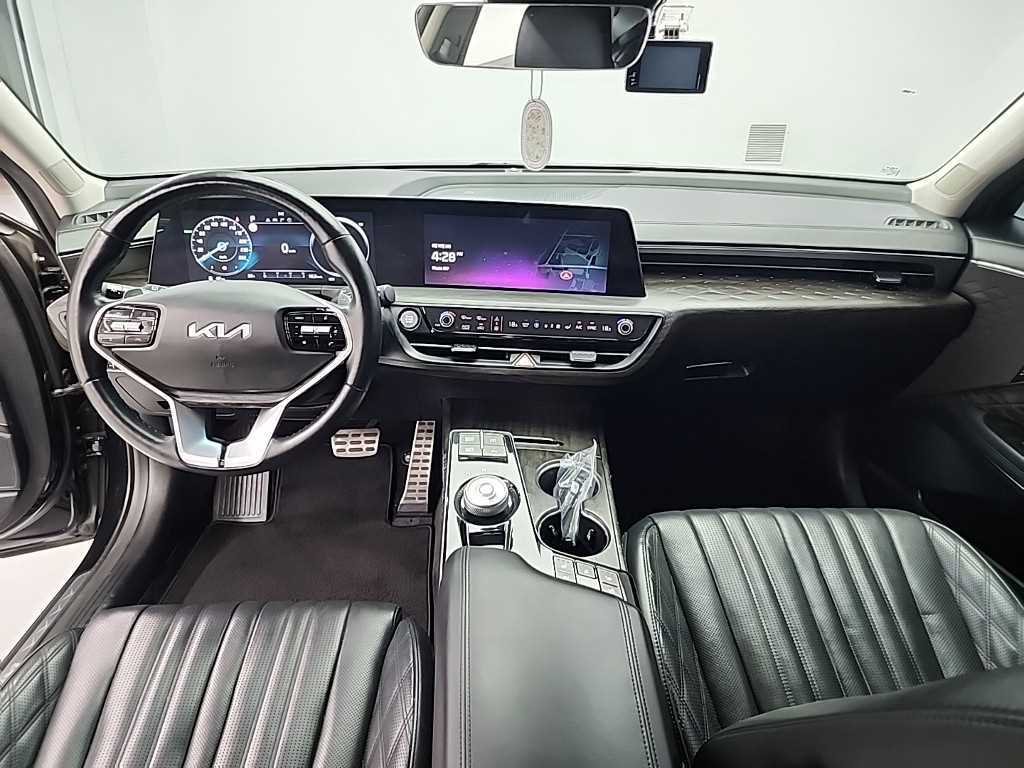 KIA K8 - Vista 7