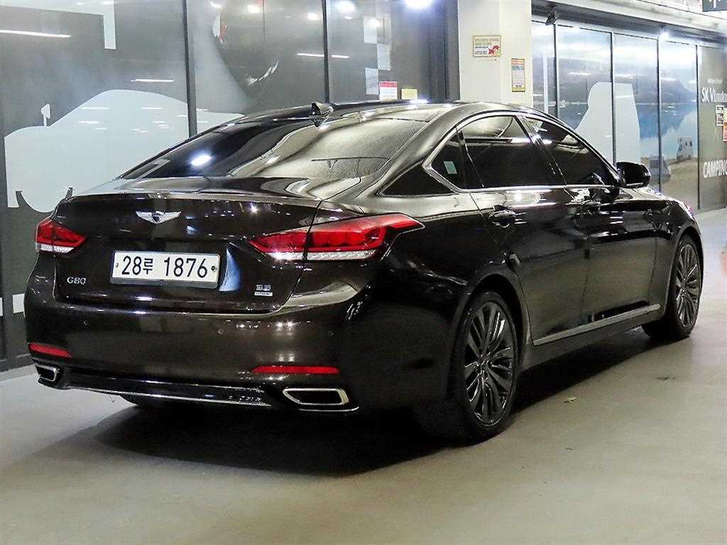 Genesis G80 - Vista 4