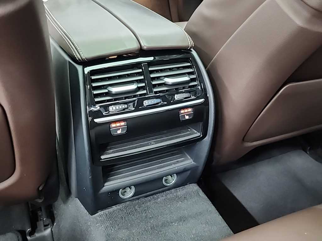 BMW 5 Series 2018 Blanco - Importación desde Corea - HF Imports Iquique - Foto 13