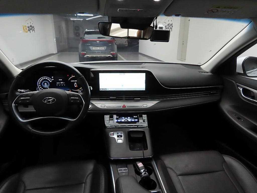 HYUNDAI Grandeur - Vista 6